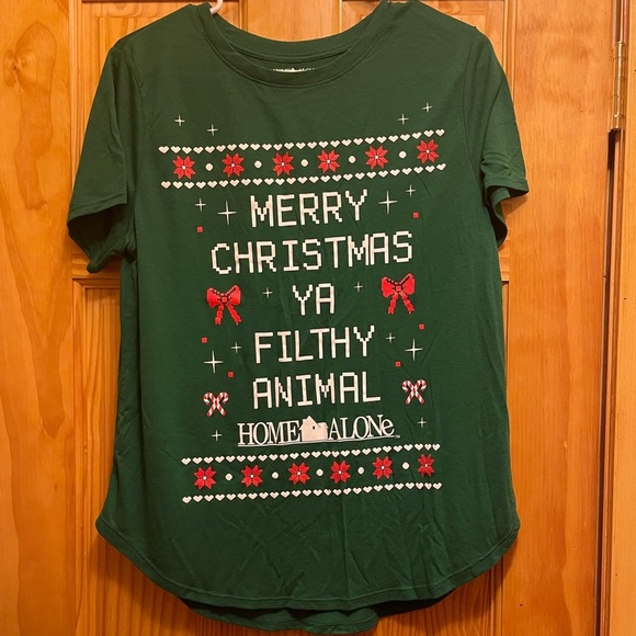 TWENTY CENTURY FOX Tops - HOME ALONE UGLY CHRISTMAS SWEATER TSHIRT